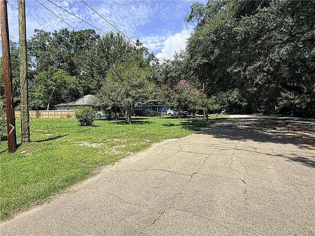 1415 W 20th Ave, Covington, LA 70433
