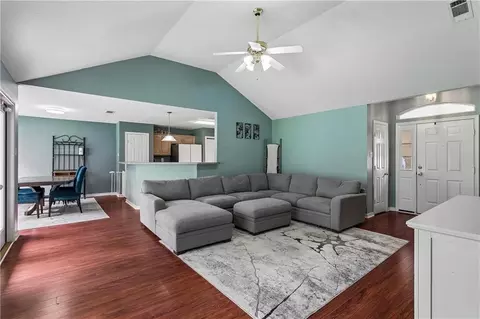 Living - 752 Simpson Way, Covington, LA 70435 photo 1 of 3