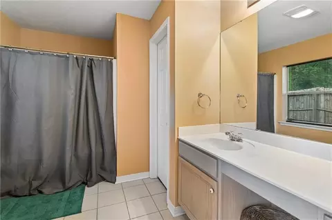 Bath - 752 Simpson Way, Covington, LA 70435 photo 1 of 2
