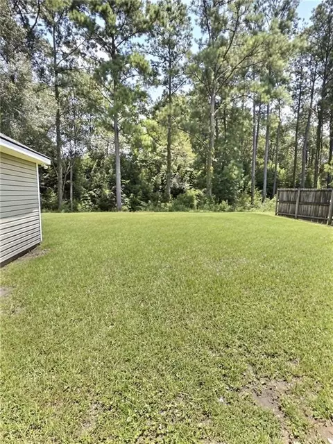 Exterior - 752 Simpson Way, Covington, LA 70435 photo 3 of 4