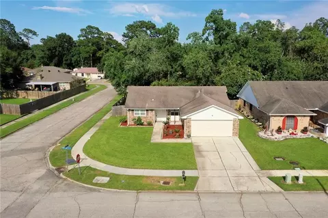 View/Area - 118 Bishops Dr, Slidell, LA 70458 photo 2 of 4