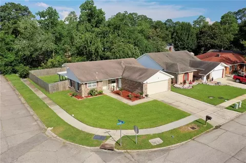 View/Area - 118 Bishops Dr, Slidell, LA 70458 photo 3 of 4