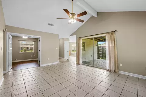 Living - 118 Bishops Dr, Slidell, LA 70458 photo 1 of 2