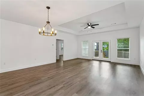 Living - 70472 K St, Covington, LA 70433 photo 2 of 3
