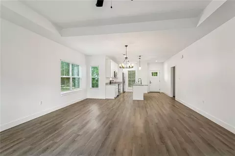 Living - 70472 K St, Covington, LA 70433 photo 3 of 3