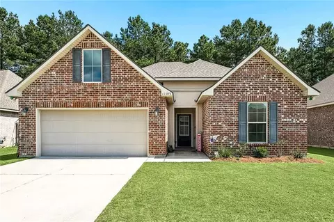 Exterior - 12372 Parma Cir, Covington, LA 70435 photo 2 of 4