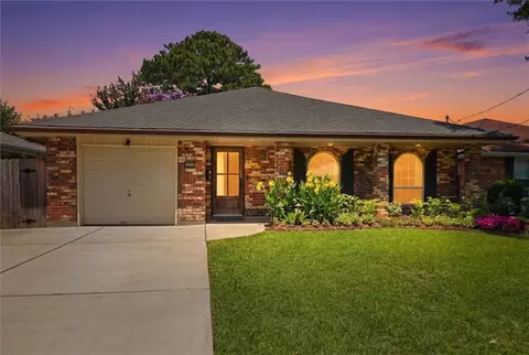 5024 Jeannette Dr, Metairie, LA 70005