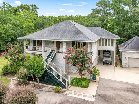 Exterior - 146 Chamale Dr, Slidell, LA 70460 photo 6 of 10