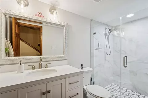 Bath - 146 Chamale Dr, Slidell, LA 70460 photo 4 of 5