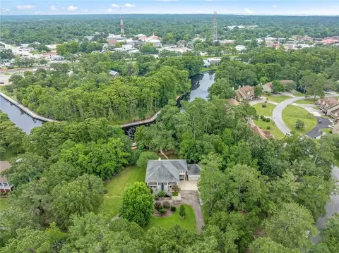View/Area - 146 Chamale Dr, Slidell, LA 70460 photo 3 of 9
