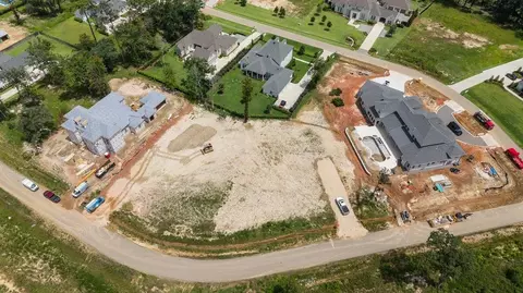 73 Silverberry Dr, Covington, LA 70435 photo 2