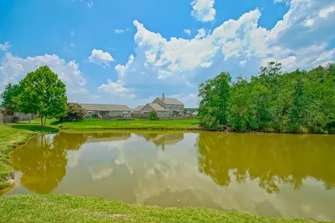 View/Area - 421 Creekside Ct, Covington, LA 70433 photo 2 of 6