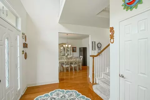 Entry Way - 421 Creekside Ct, Covington, LA 70433 photo 1 of 7