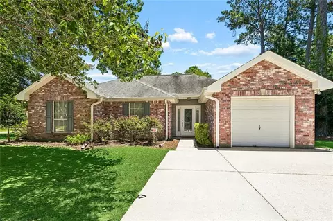 2363 Mcdonald St, Mandeville, LA 70448