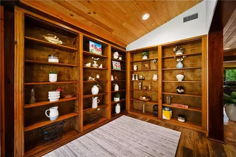 Entry Way - 151 Wardway Dr, Boyce, LA 71409 photo 2 of 4
