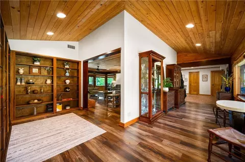 Entry Way - 151 Wardway Dr, Boyce, LA 71409 photo 4 of 4