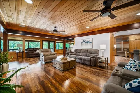 Living - 151 Wardway Dr, Boyce, LA 71409 photo 3 of 3