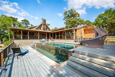 Exterior - 151 Wardway Dr, Boyce, LA 71409 photo 11 of 16
