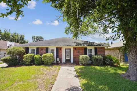 4213 Loire Dr, Kenner, LA 70065