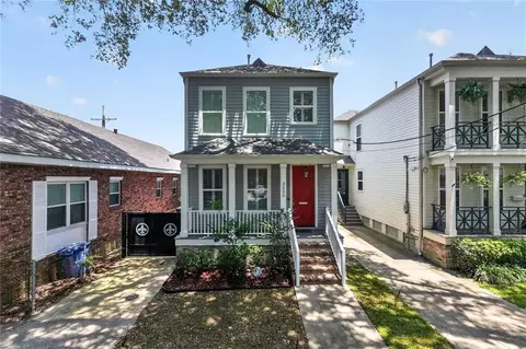 3233 Bienville St, New Orleans, LA 70119
