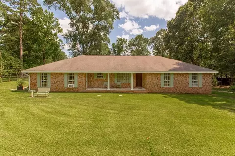 281 Oak Rd, Bogalusa, LA 70427