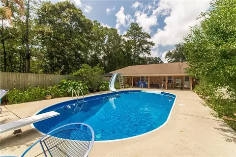 281 Oak Rd, Bogalusa, LA 70427