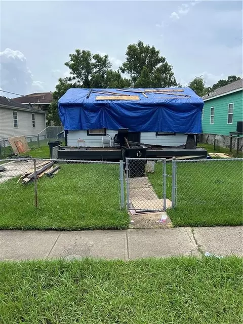 2709 Cherry St, New Orleans, LA 70118