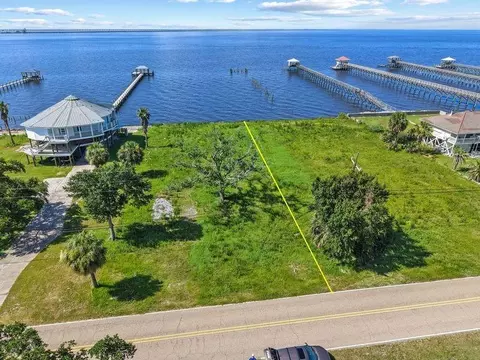 327 Carr Dr, Slidell, LA 70458 photo 8