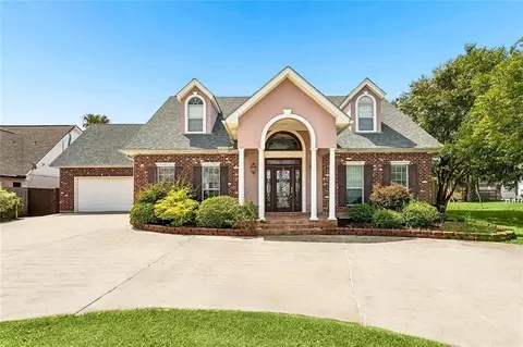 1065 Clipper Dr, Slidell, LA 70458
