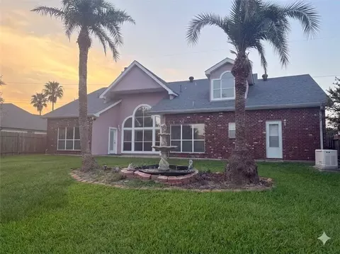 Exterior - 1065 Clipper Dr, Slidell, LA 70458 photo 5 of 5