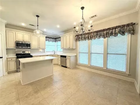Kitchen - 19371 9th Ave, Covington, LA 70433 photo 1 of 4