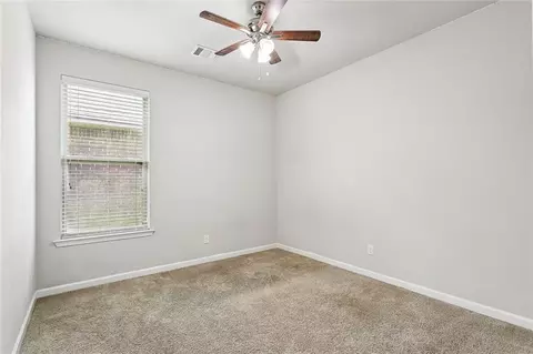 Bedroom - 100 E Lake Ct, Slidell, LA 70461 photo 2 of 3