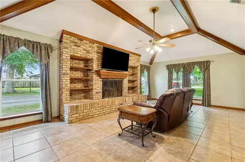 102 Lynn Dr, Slidell, LA 70461 photo 5