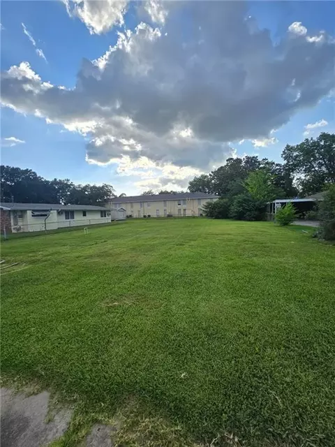 320 Little Farms Ave, River Ridge, LA 70123