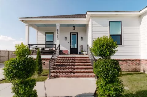 Exterior - 8413 Benjamin St, Chalmette, LA 70043 photo 3 of 5