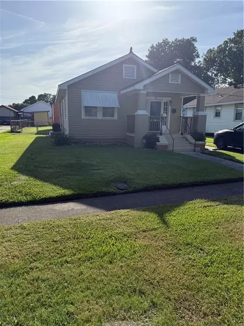 524 Brown Ave, Harvey, LA 70058