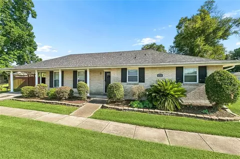 6728 Carmen St, Metairie, LA 70003