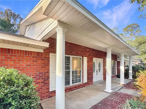 Exterior - 228 Loop Dr, Slidell, LA 70458 photo 2 of 8