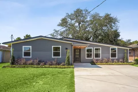 3904 Haring Rd, Metairie, LA 70003