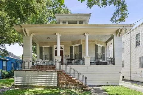 827 Lowerline St, New Orleans, LA 70118