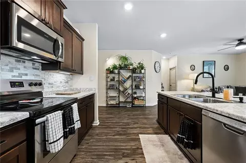 Kitchen - 47638 Cathy Ln, Robert, LA 70455 photo 2 of 2