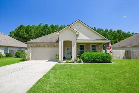 47638 Cathy Ln, Robert, LA 70455