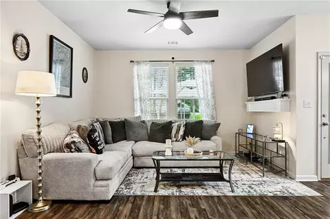 Living - 47638 Cathy Ln, Robert, LA 70455 photo 1 of 1