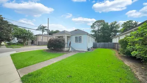 4979 Painters St, New Orleans, LA 70122