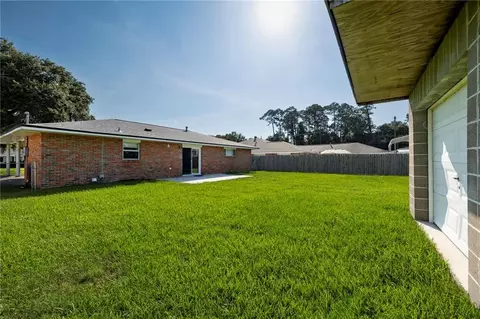 Exterior - 310 Dover St, Slidell, LA 70458 photo 4 of 6
