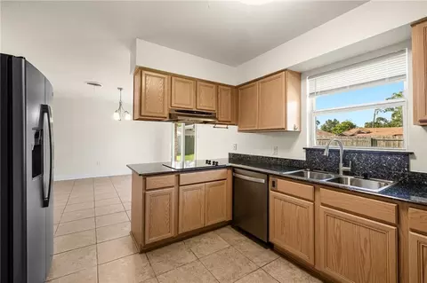 Kitchen - 310 Dover St, Slidell, LA 70458 photo 2 of 4