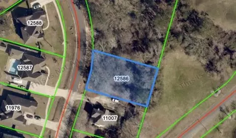 142 Pine Creek Dr, Madisonville, LA 70447