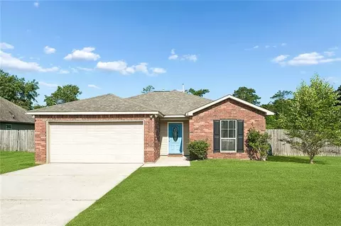 40079 Bur St, Ponchatoula, LA 70454