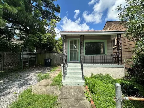 1936 Painters St, New Orleans, LA 70117