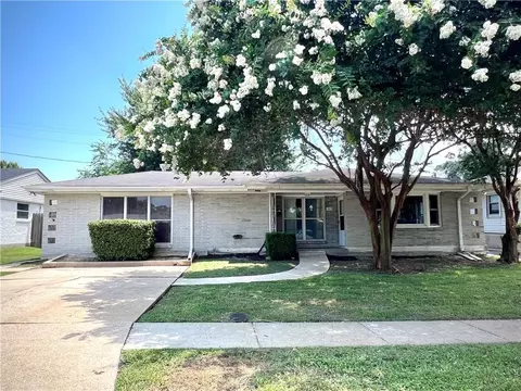 3413 Tartan Dr, Metairie, LA 70003